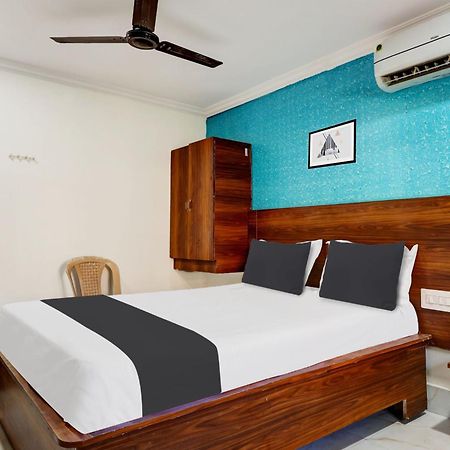Hotel O Gangothri Lodge Visakhapatnam Exterior foto
